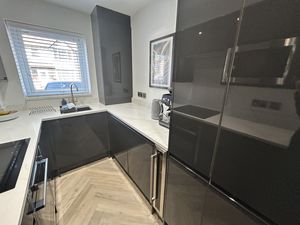 Photo 6- click for photo gallery